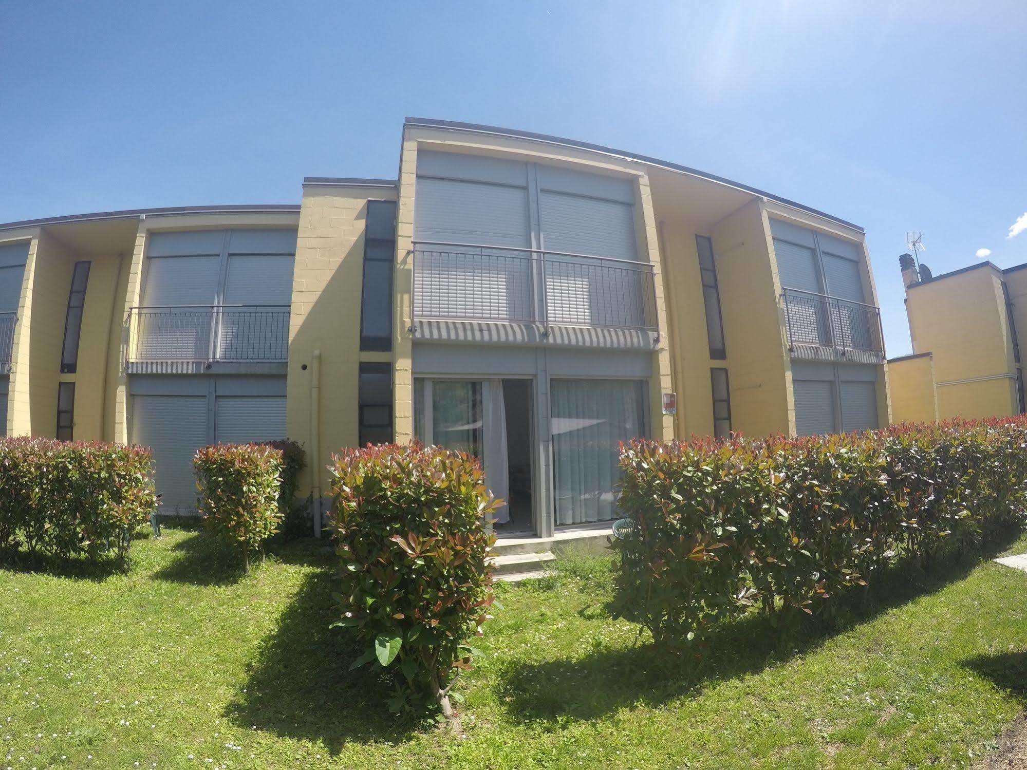 דומאסו Camping Villaggio Paradiso מראה חיצוני תמונה
